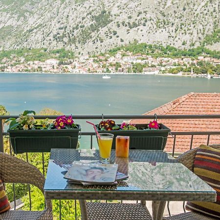 Green Home Apartments Kotor Eksteriør bilde