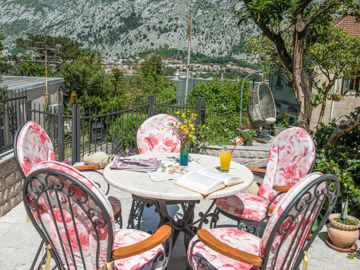 Green Home Apartments Kotor Eksteriør bilde