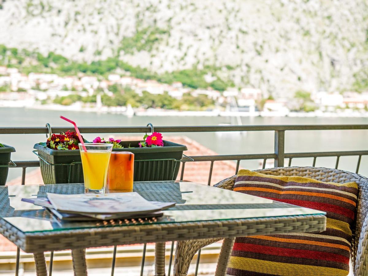 Green Home Apartments Kotor Eksteriør bilde